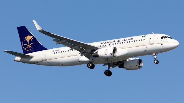 HZ-AS84:Airbus A320-200:Saudia